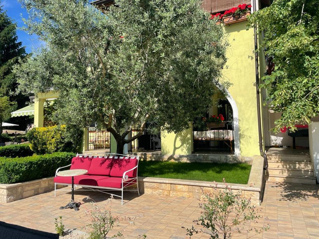 Apartments Sterna Groznjan Luaran gambar